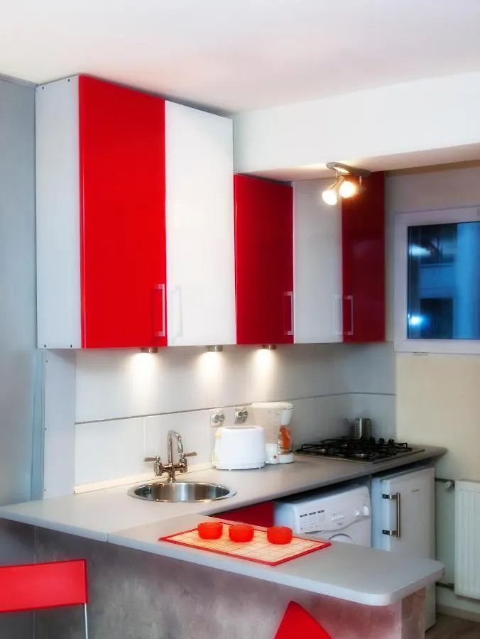 Rainbow Accommodations Bucarest 0*,